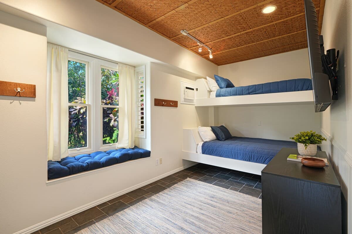 Plantation Cottage at Poipu Fairway, Pool/Spa AC - Photo 4