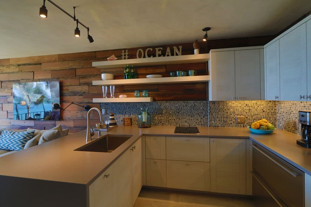 Condo in Kihei · ★4.71 · 1 bedroom · 1 bed · 1 bath - Photo 2