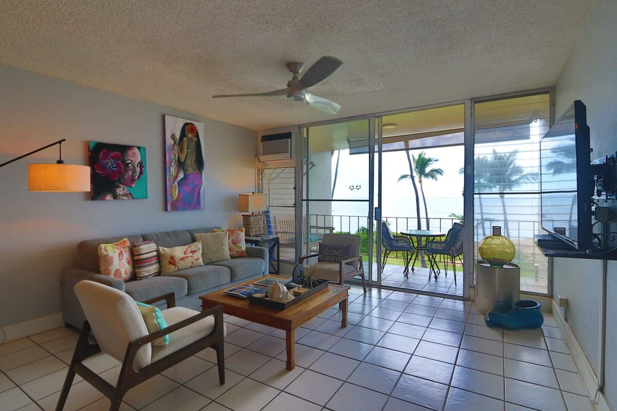 Condo in Kihei · ★4.29 · 1 bedroom · 2 beds · 1 bath - Photo 2
