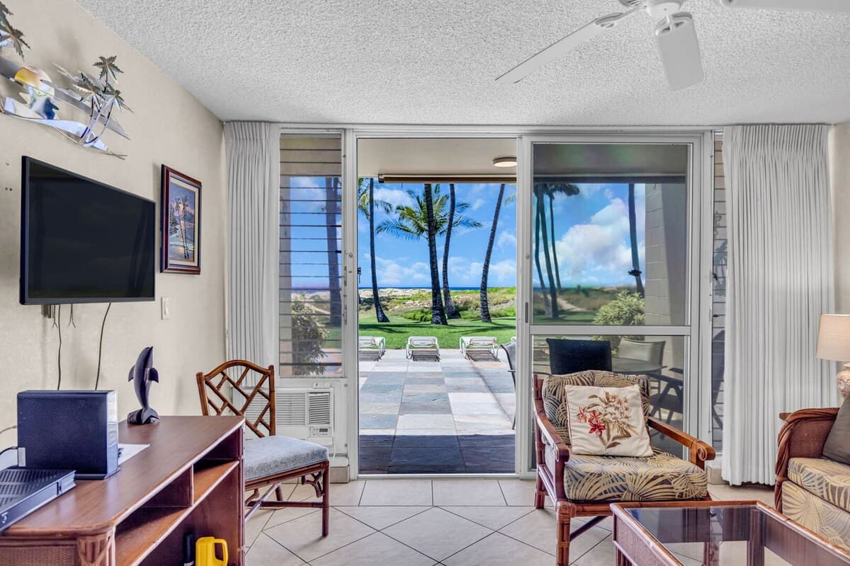 Condo in Kihei · ★4.72 · 1 bedroom · 1 bed · 1 bath - Photo 2