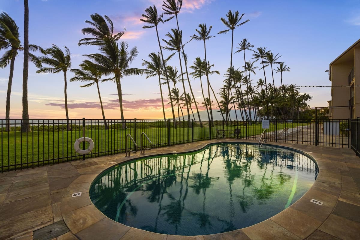 Top floor ocean view (Hkok 317) - Photo 2