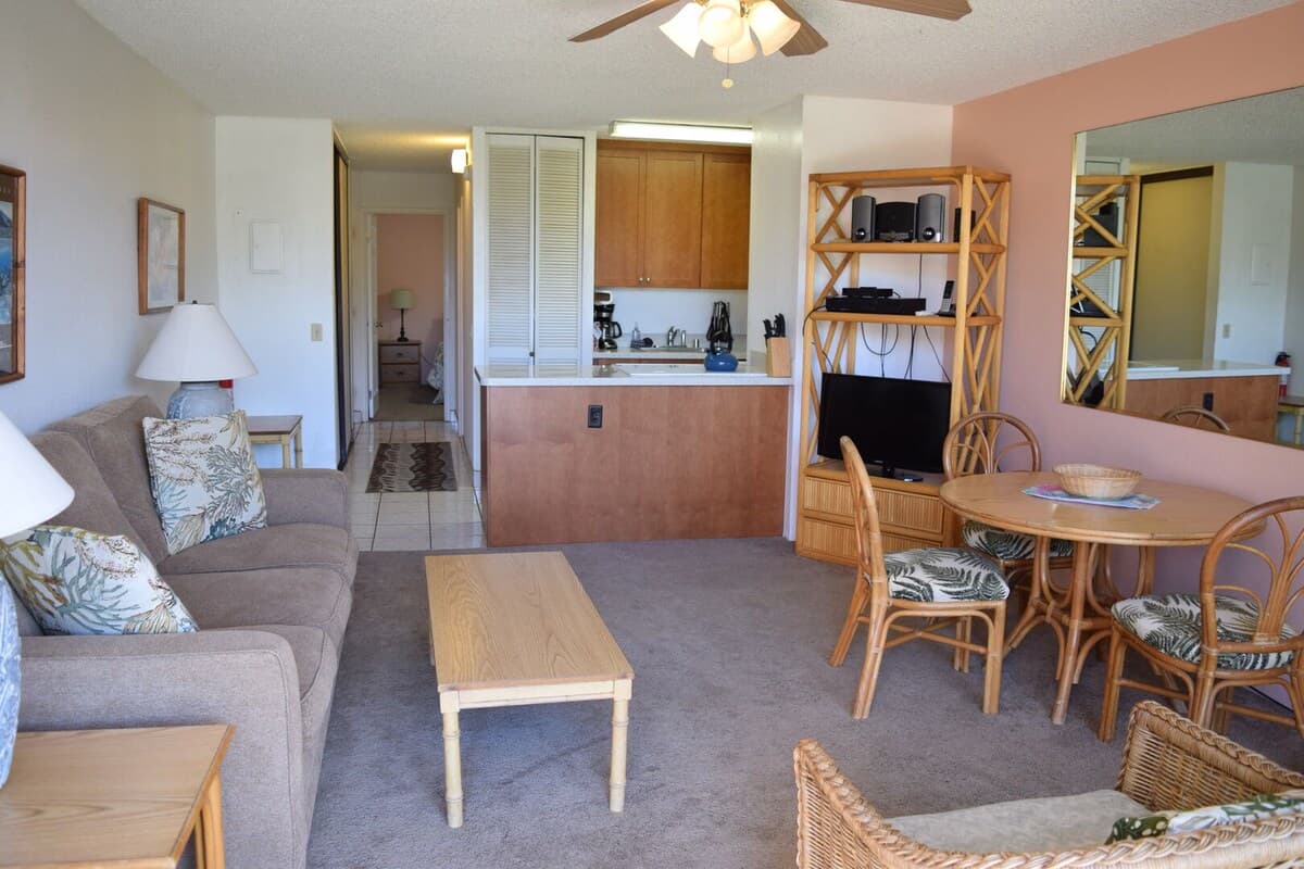 Condo in Kihei · ★4.5 · 1 bedroom · 2 beds · 1 bath - Photo 1