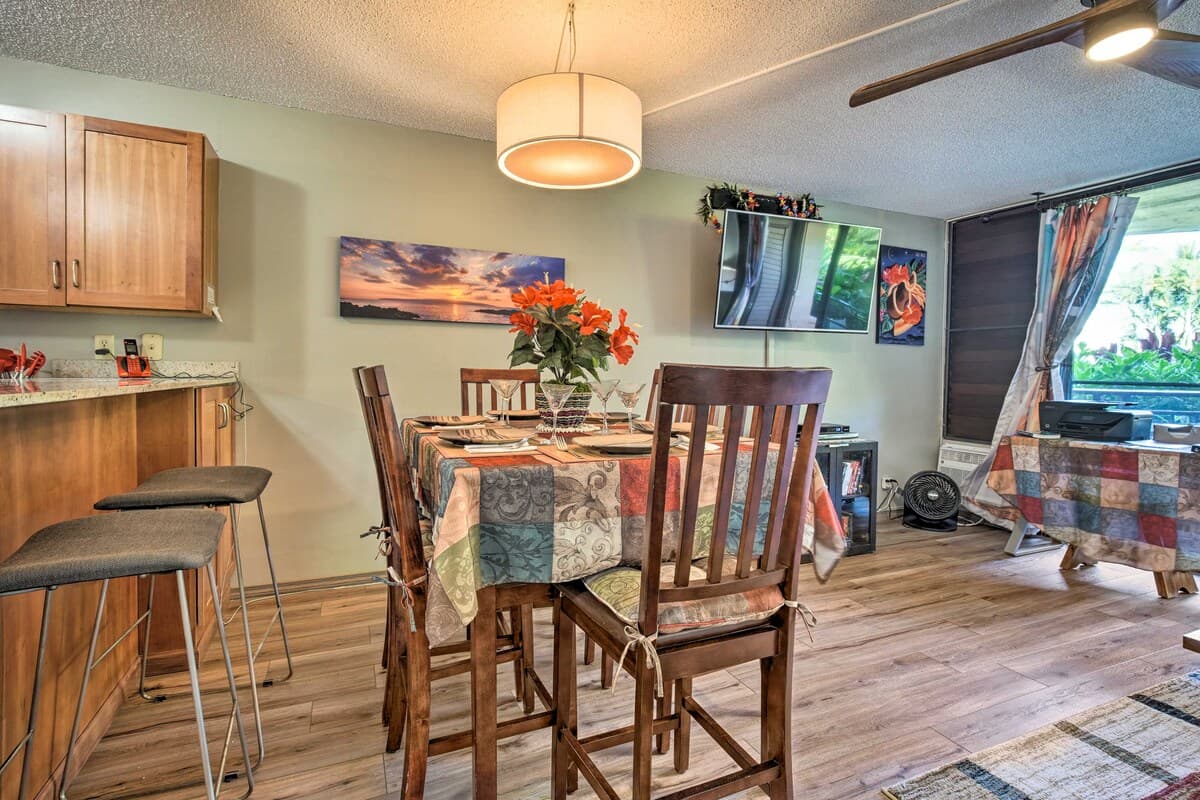 Condo in Kailua-Kona · ★4.59 · 2 bedrooms · 3 beds · 2 shared baths - Photo 5