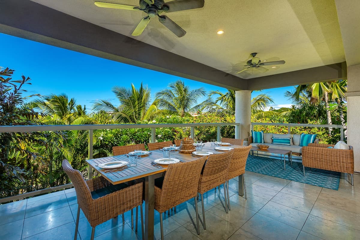 Townhouse in Kihei · ★4.95 · 3 bedrooms · 4 beds · 3.5 baths - Photo 1