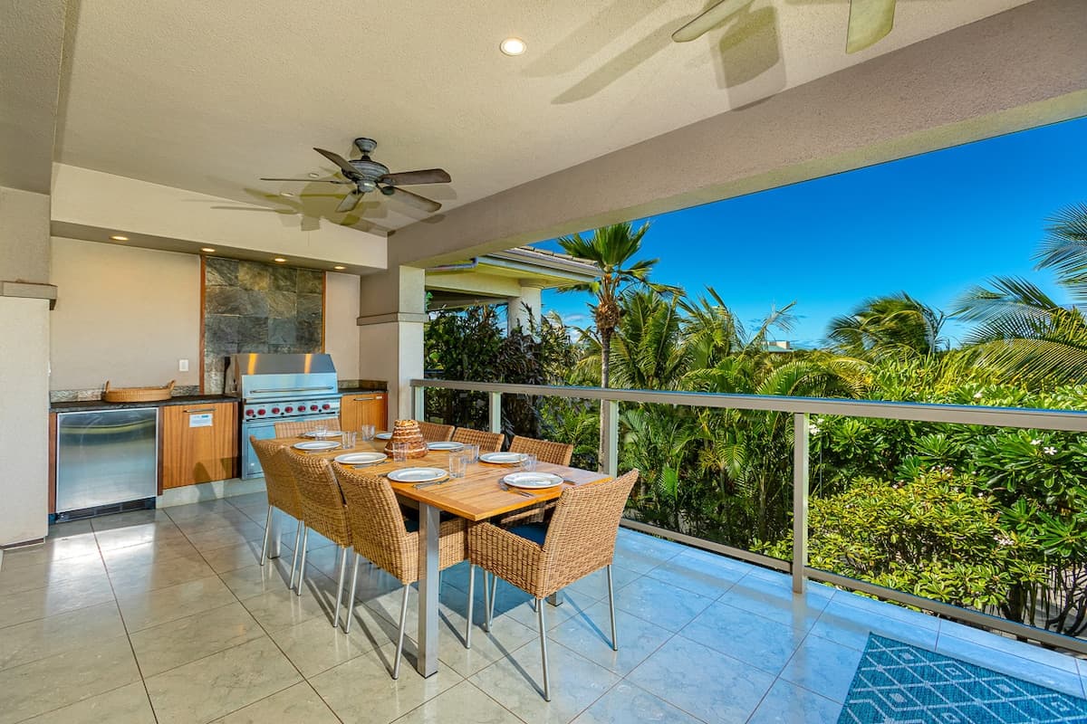 Townhouse in Kihei · ★4.95 · 3 bedrooms · 4 beds · 3.5 baths - Photo 2