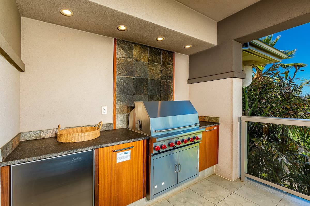 Townhouse in Kihei · ★4.95 · 3 bedrooms · 4 beds · 3.5 baths - Photo 4