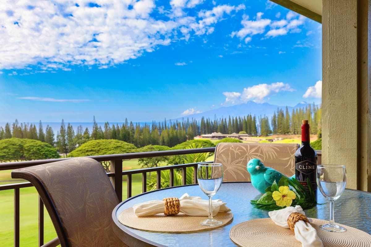 Condo in Lahaina · ★4.96 · 1 bedroom · 1 bed · 2 private baths - Photo 1