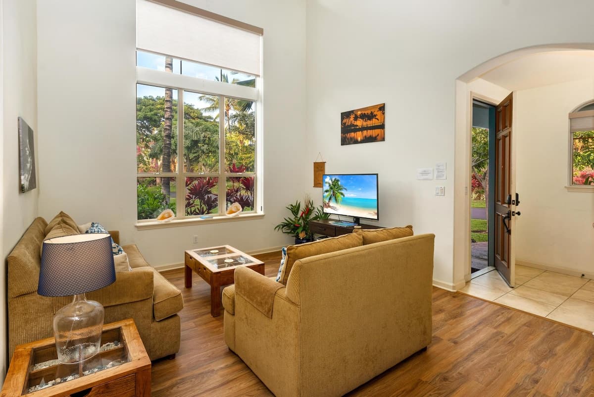 Townhouse in Waimea · ★4.82 · 2 bedrooms · 3 beds · 2 baths - Photo 5