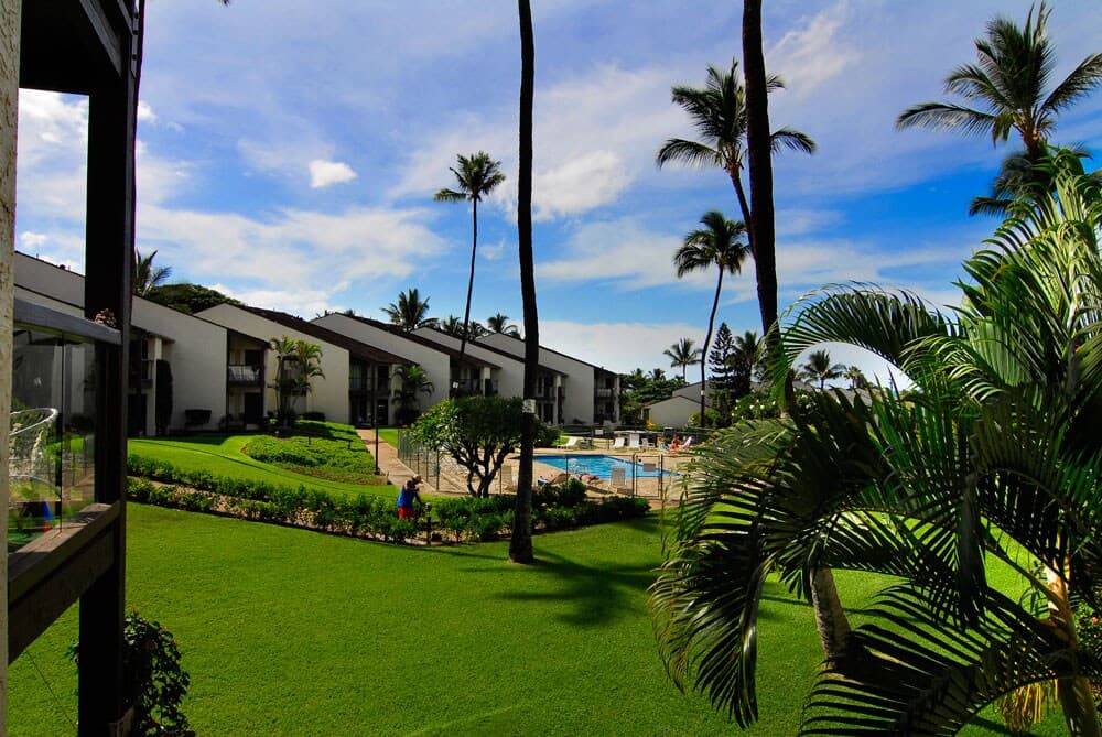 Condo in Kihei · ★4.0 · 1 bedroom · 2 beds · No bathroom - Photo 1