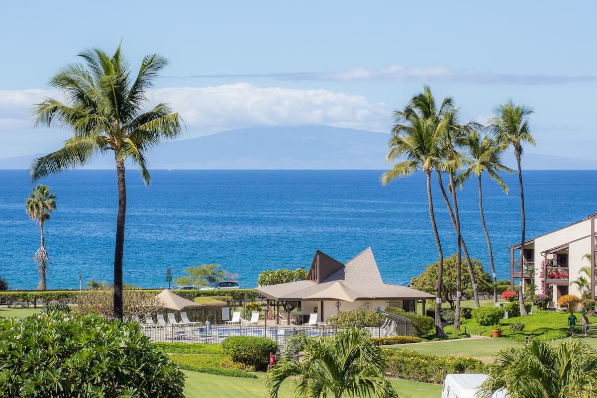 Hale Kamaole 206 - Photo 1