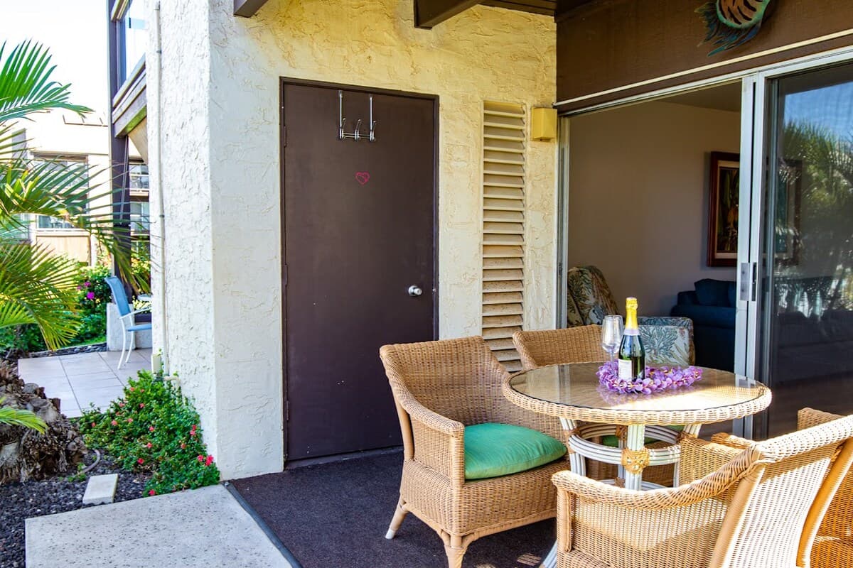 Condo in Kihei · ★5.0 · 1 bedroom · 2 beds · 1 bath - Photo 3
