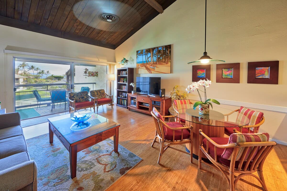 Condo in Kihei · ★4.25 · 2 bedrooms · 3 beds · No bathroom - Photo 5