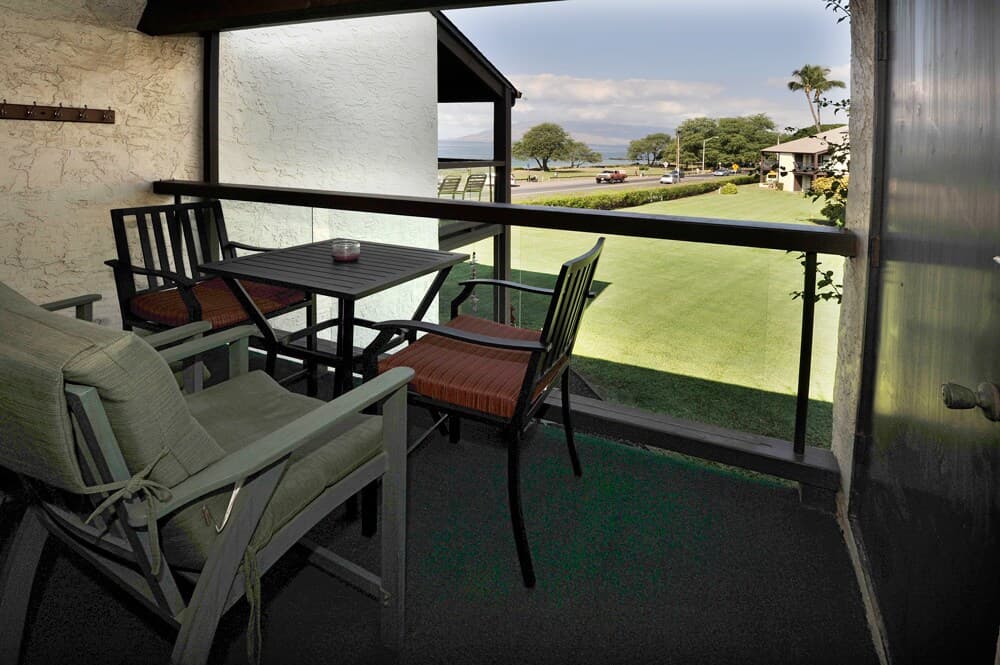 Condo in Kihei · ★4.5 · 2 bedrooms · 5 beds · No bathroom - Photo 2