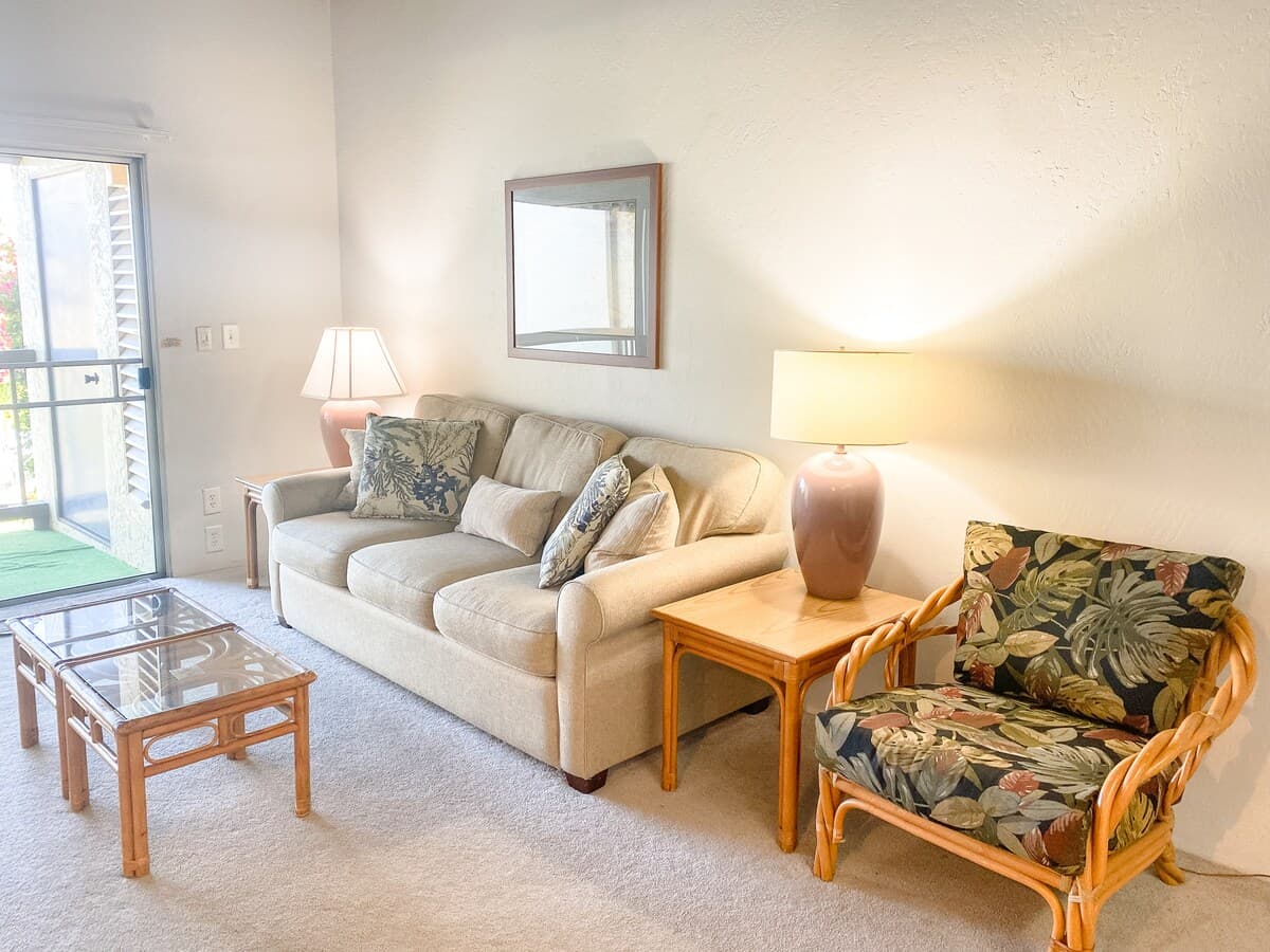 Condo in Kihei · ★4.68 · 2 bedrooms · 5 beds · No bathroom - Photo 4