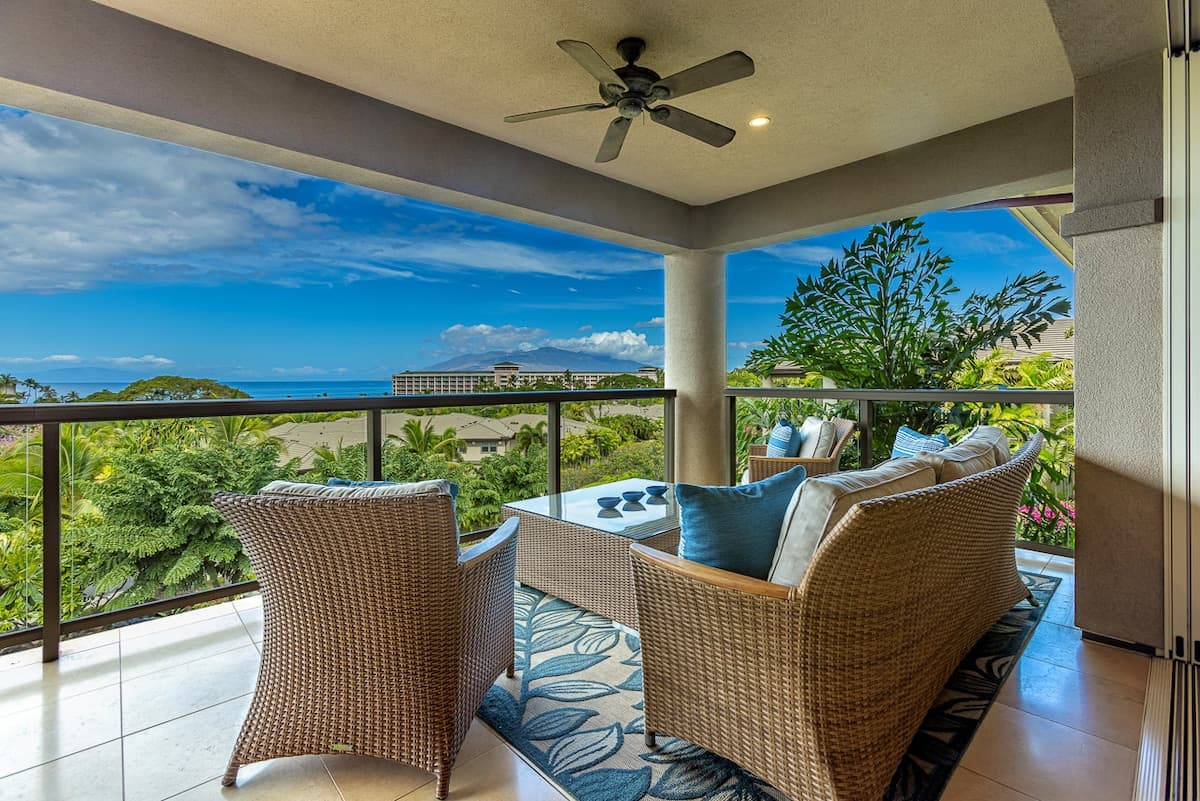 Townhouse in Kihei · ★4.97 · 3 bedrooms · 4 beds · 3.5 baths - Photo 1