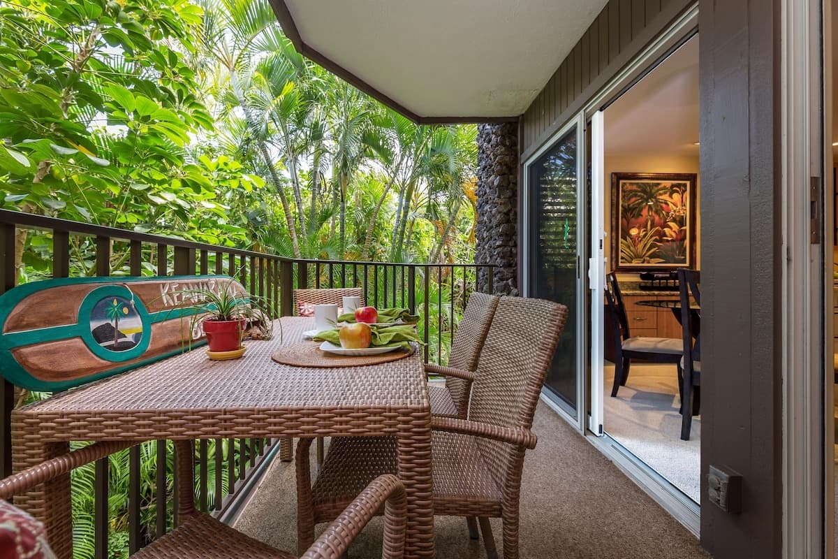 Condo in Kihei · ★4.86 · 2 bedrooms · 3 beds · 2 baths - Photo 5