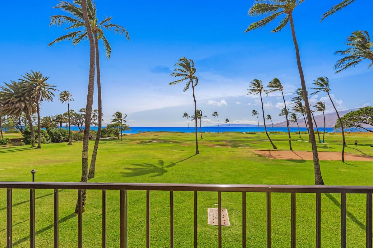 Condo in Kihei · ★4.73 · 2 bedrooms · 4 beds · 2 private baths - Photo 1
