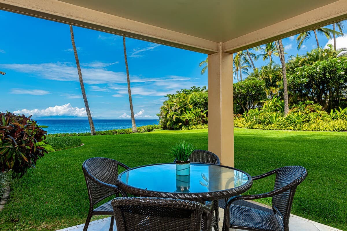 Condo in Kihei · ★4.82 · 2 bedrooms · 4 beds · 2 shared baths - Photo 2