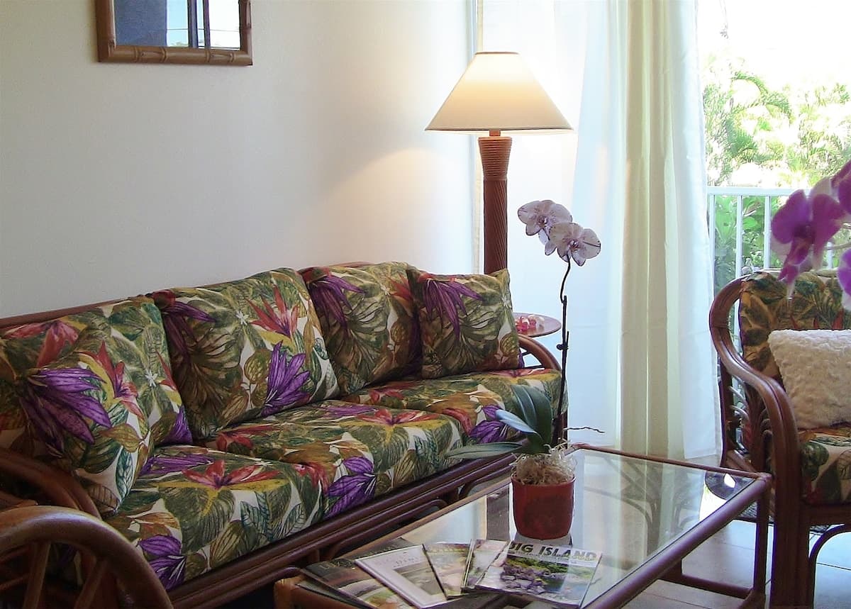 Condo in Waimea · ★4.75 · 3 bedrooms · 4 beds · 2 baths - Photo 1