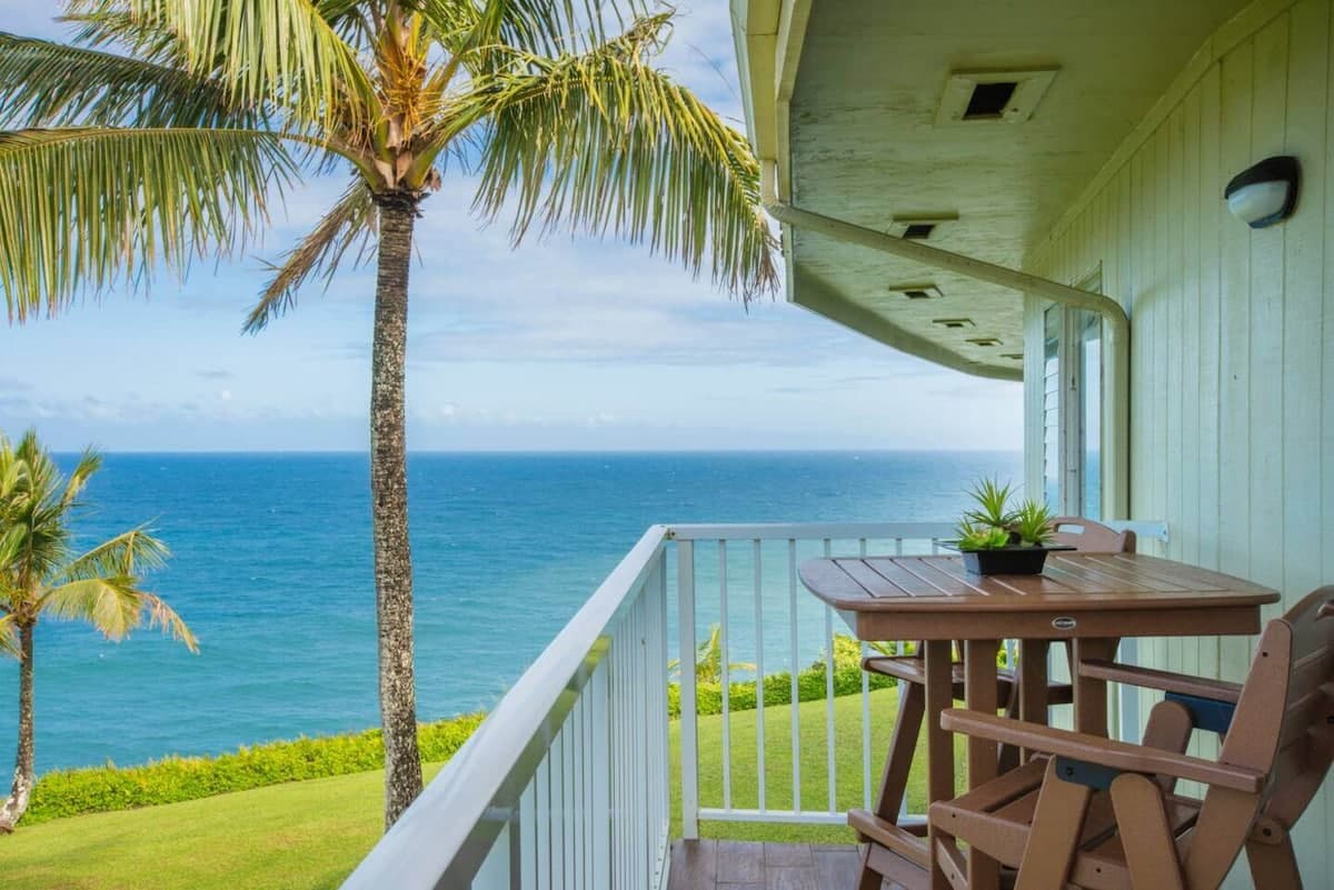 Condo in Princeville · ★4.95 · 2 bedrooms · 2 beds · 2 baths - Photo 5