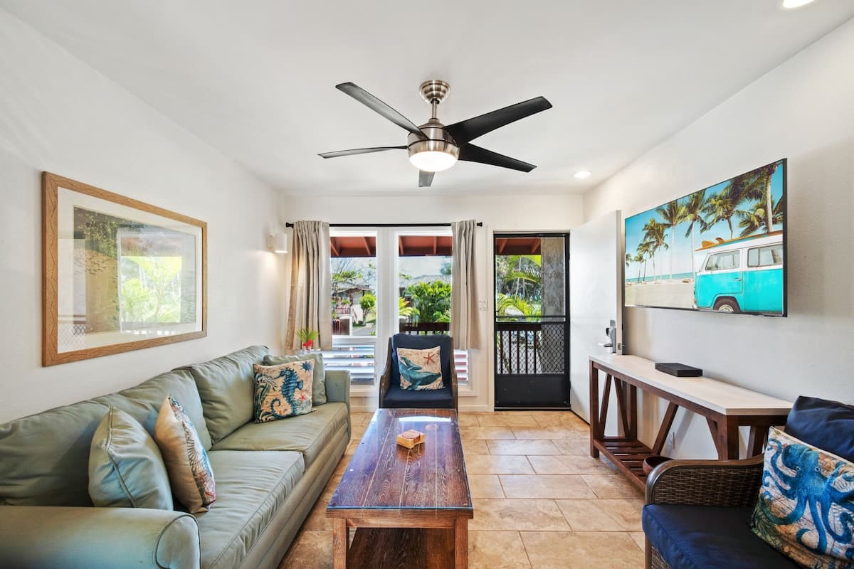 Condo in Kapaa · ★4.7 · 2 bedrooms · 4 beds · 1.5 baths - Photo 1