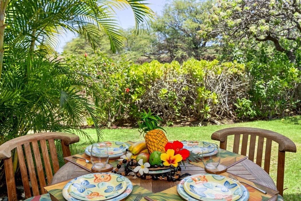 Townhouse in Waimea · ★5.0 · 2 bedrooms · 3 beds · 2.5 baths - Photo 2