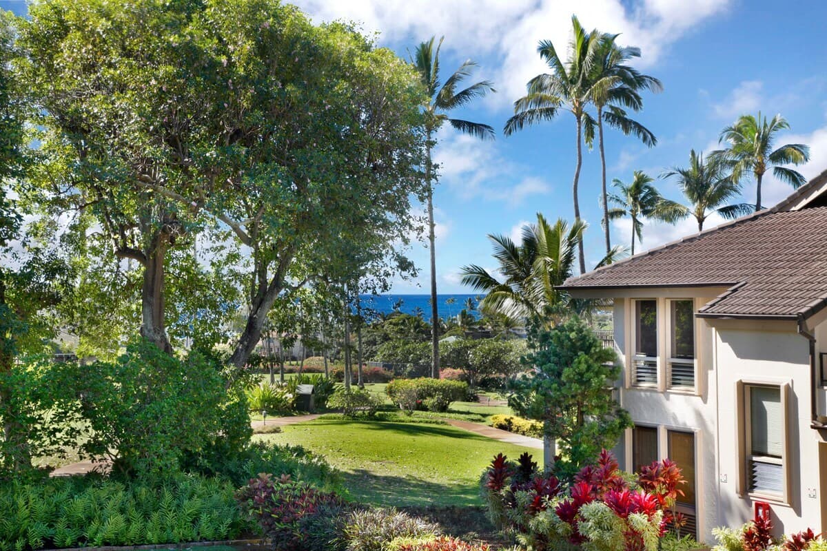 Condo in Koloa · ★4.57 · 1 bedroom · 2 beds · 1 bath - Photo 2