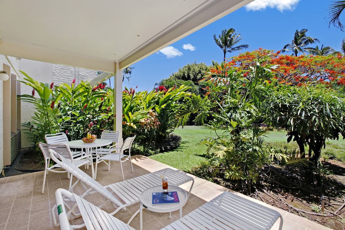 Condo in Koloa · ★4.65 · 1 bedroom · 1 bed · 1 bath - Photo 1
