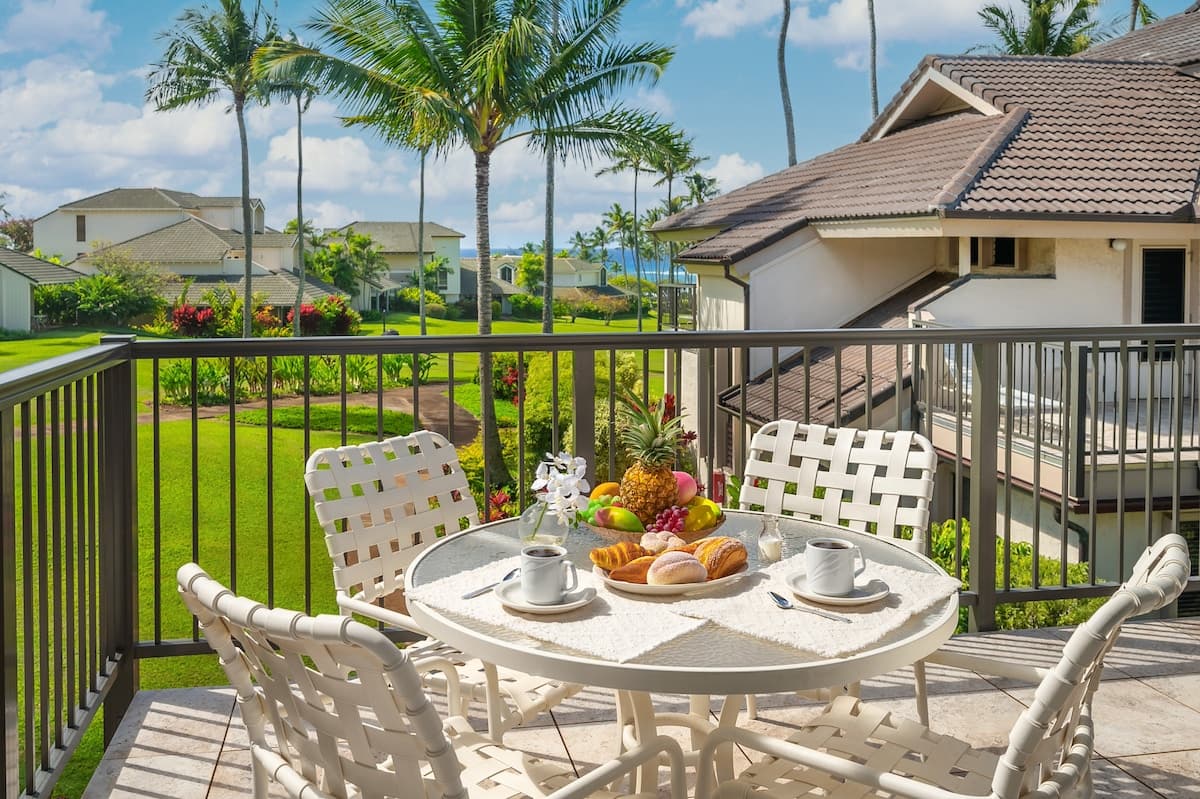 Kahala 721 Partial Ocean View By Suite Paradise - Photo 1