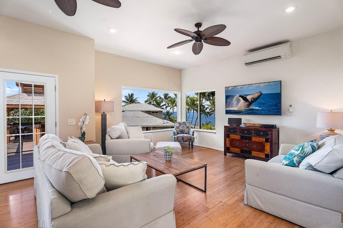 Home in Kailua-Kona · ★4.92 · 3 bedrooms · 3 beds · 3 baths - Photo 4