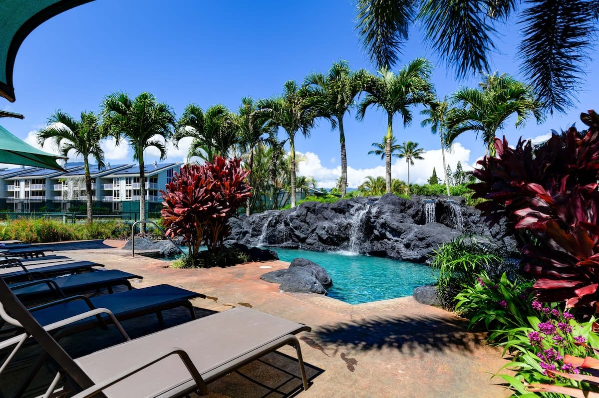 Condo in Princeville · ★4.8 · 2 bedrooms · 3 beds · 2 shared baths - Photo 1