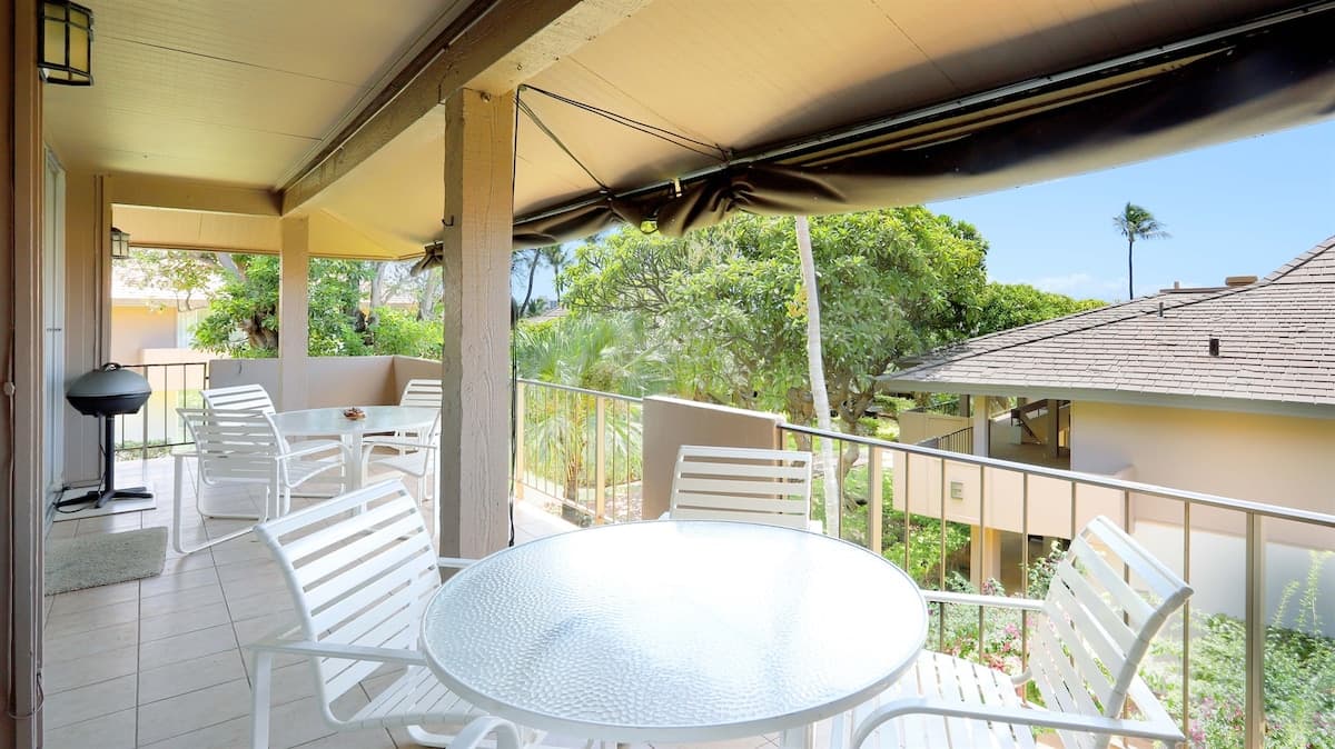 Condo in Kaanapali · ★4.81 · 2 bedrooms · 4 beds · 2 baths - Photo 3