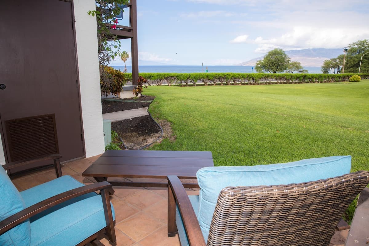Condo in Kihei · ★4.96 · 1 bedroom · 1 bed · 1 bath - Photo 4