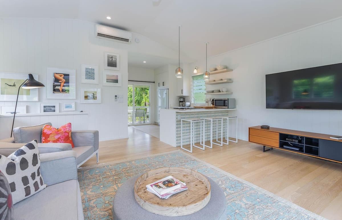 Home in Hanalei · ★4.64 · 2 bedrooms · 2 beds · 2 baths - Photo 1