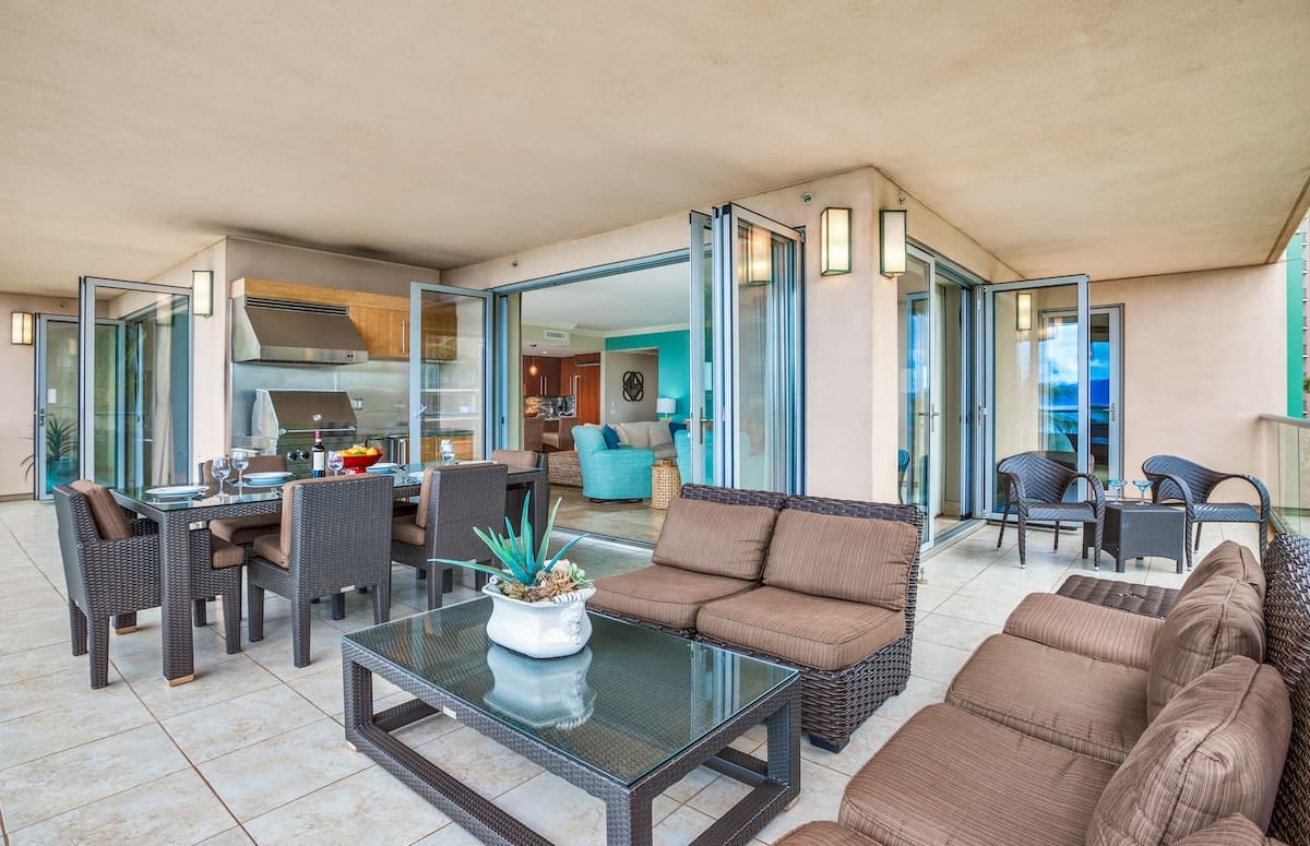 Condo in Lahaina · ★5.0 · 3 bedrooms · 4 beds · 3 baths - Photo 5