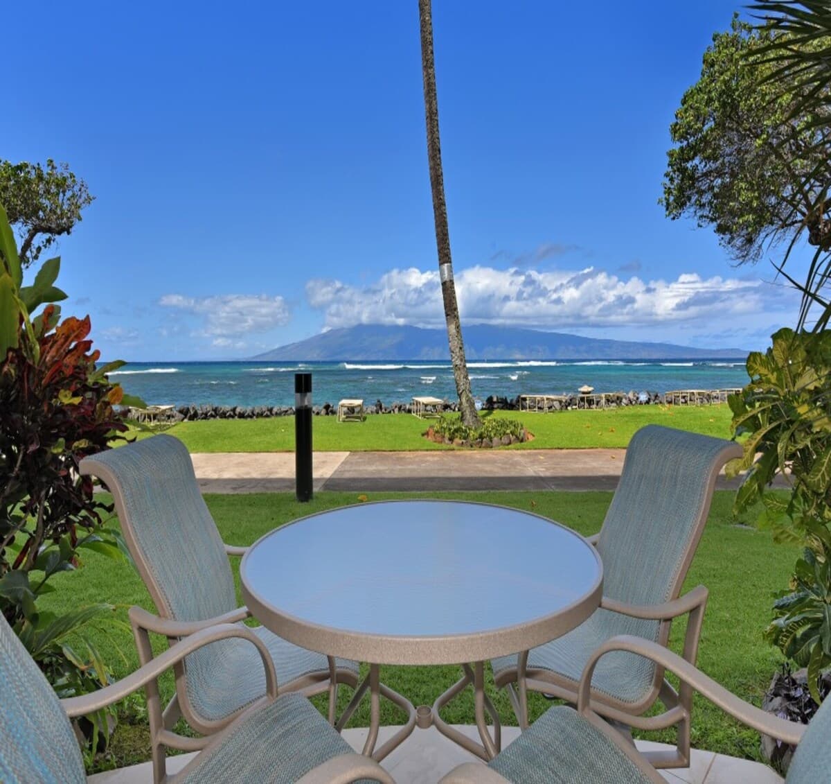 Condo in Lahaina · ★4.78 · 1 bedroom · 1 bed · 1 bath - Photo 1