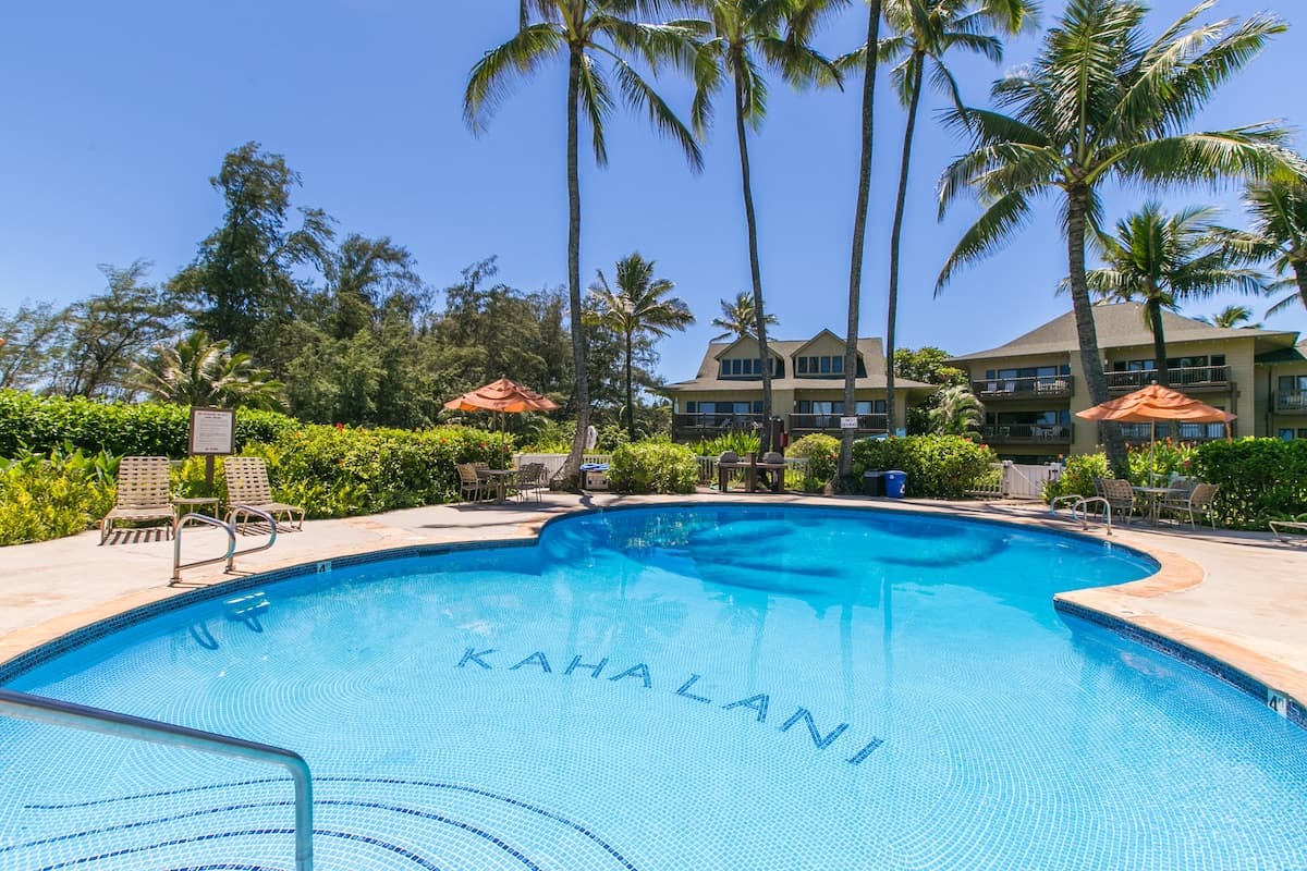Condo in Lihue · ★4.63 · 1 bedroom · 2 beds · 1 private bath - Photo 3