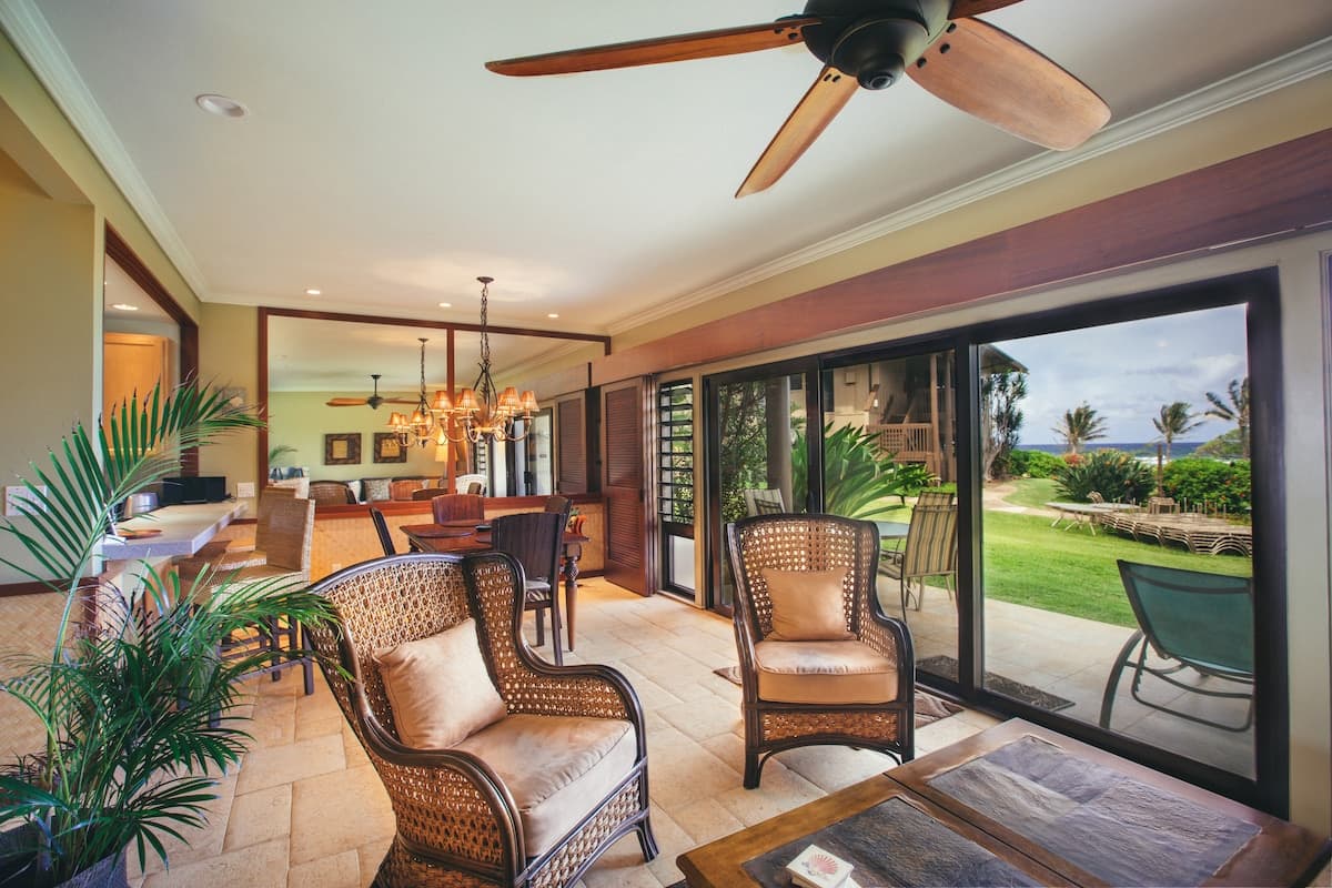 Condo in Lihue · ★4.63 · 1 bedroom · 2 beds · 1 private bath - Photo 4
