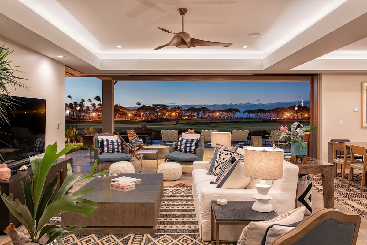 Home in Waimea · ★4.7 · 4 bedrooms · 5 beds · 4.5 baths - Photo 5