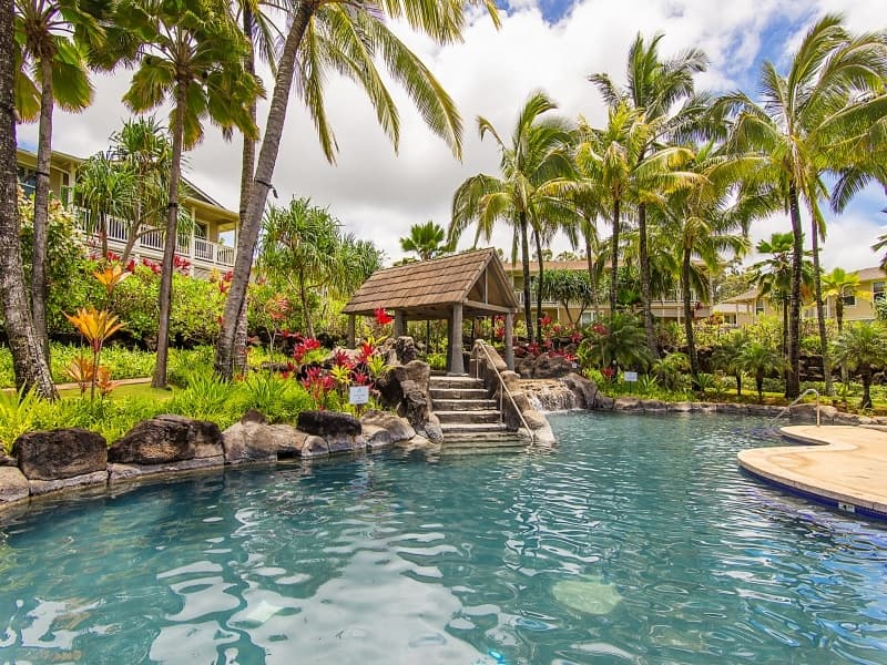 Condo in Princeville · ★4.86 · 2 bedrooms · 4 beds · 3 shared baths - Photo 1