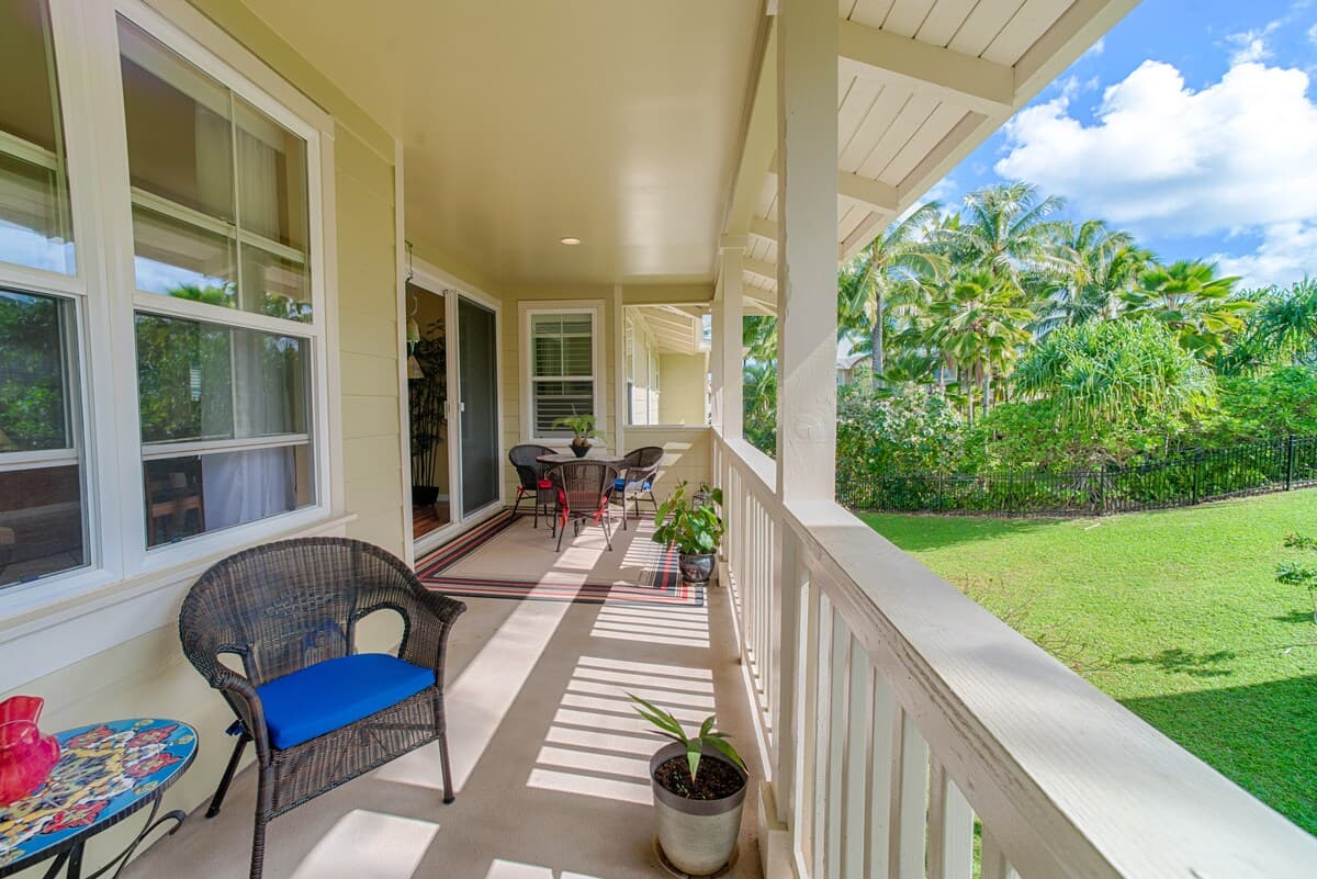 Condo in Princeville · ★4.86 · 2 bedrooms · 4 beds · 3 shared baths - Photo 4