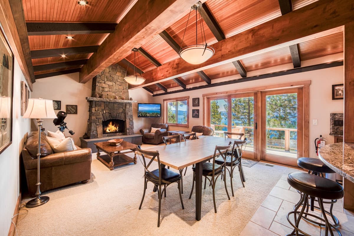 Lakefront Home with Private Beach & Hot Tub - Photo 4
