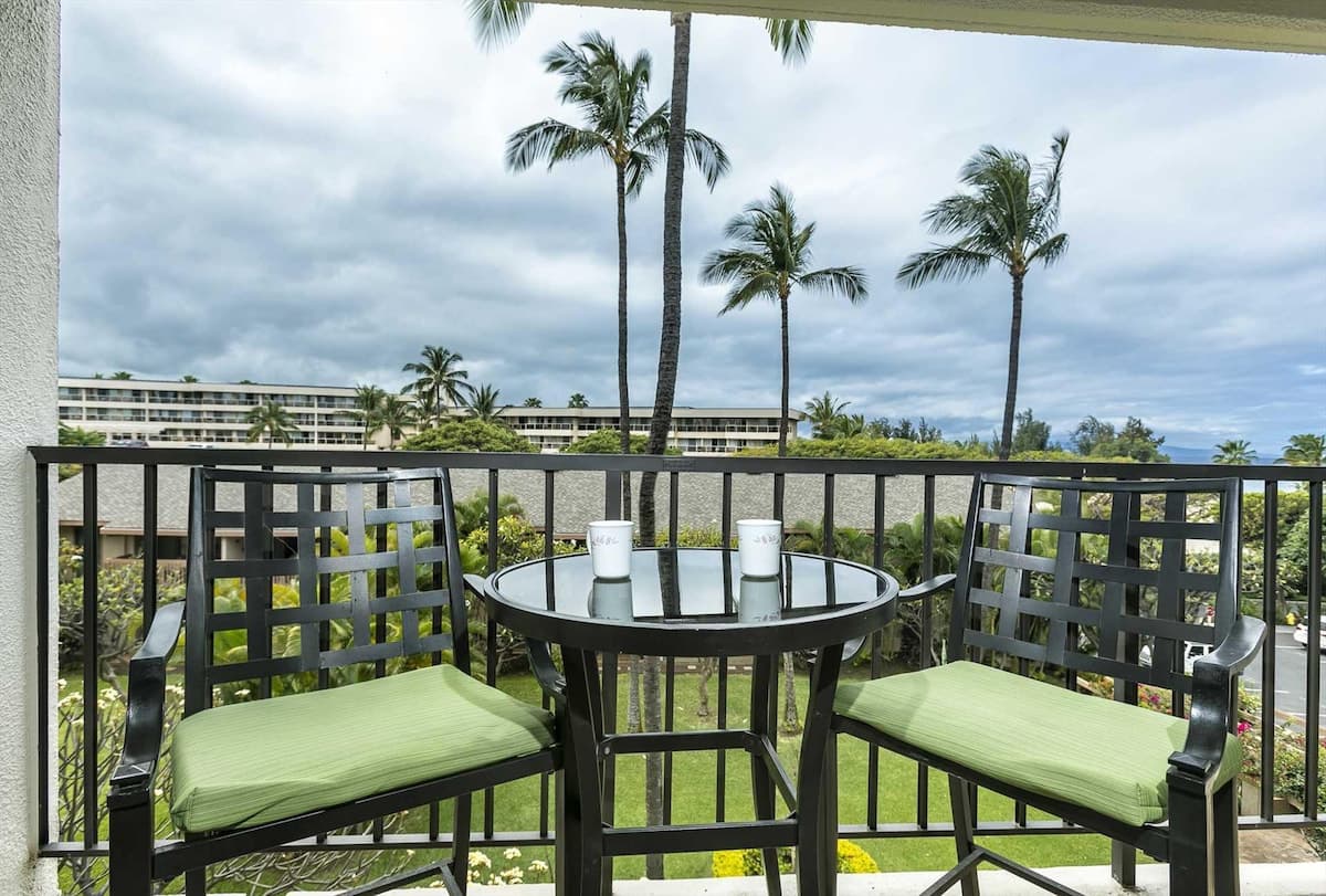 Condo in Kihei · ★4.92 · 1 bedroom · 1 bed · 1 private bath - Photo 1