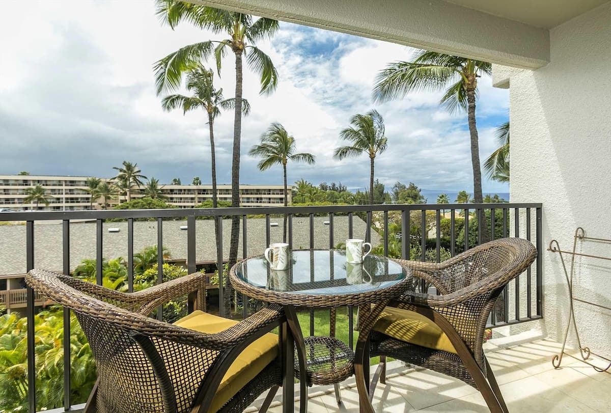Condo in Kihei · ★4.89 · 1 bedroom · 1 bed · 1 private bath - Photo 1