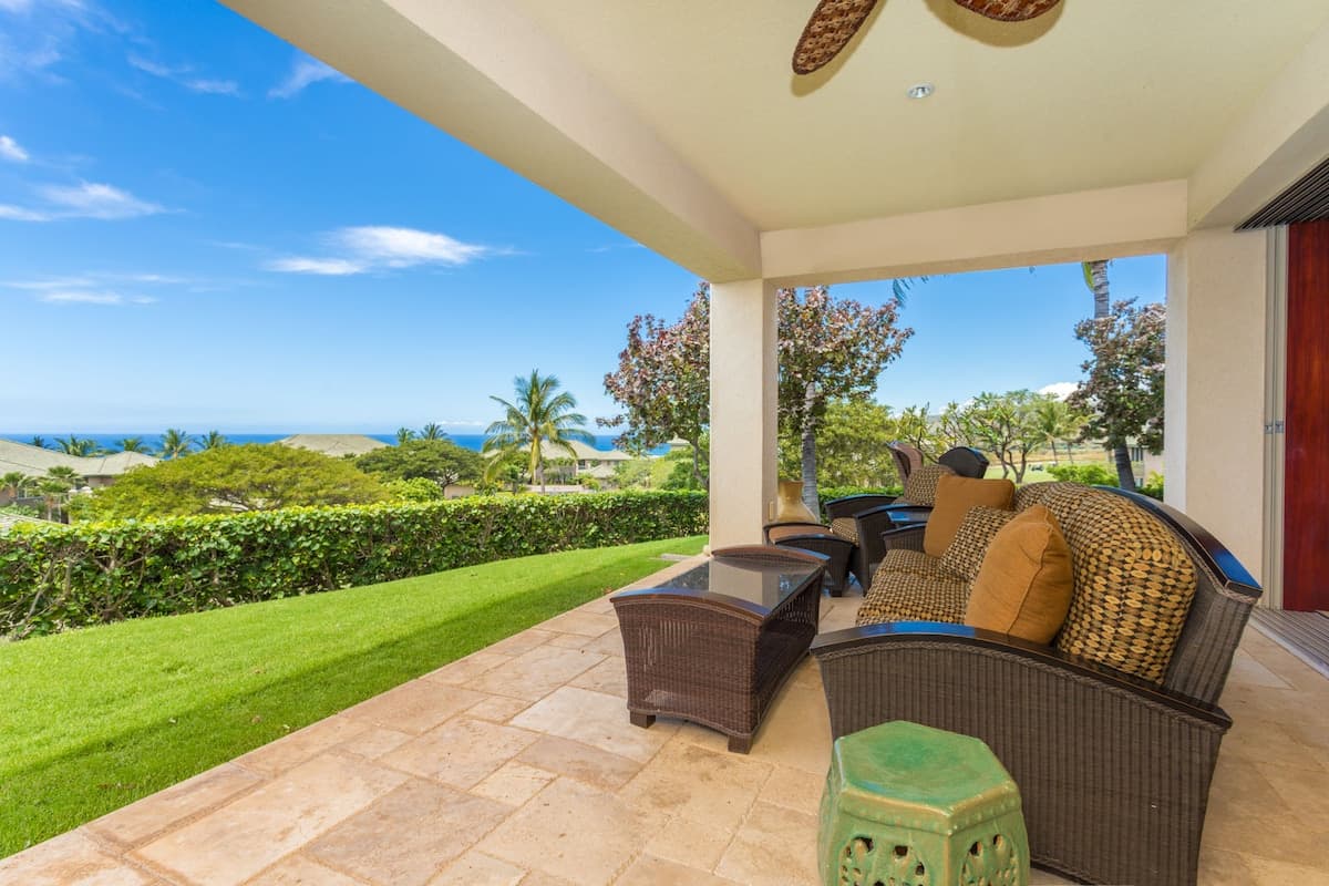 Condo in Waimea · ★4.86 · 3 bedrooms · 4 beds · 3 baths - Photo 1