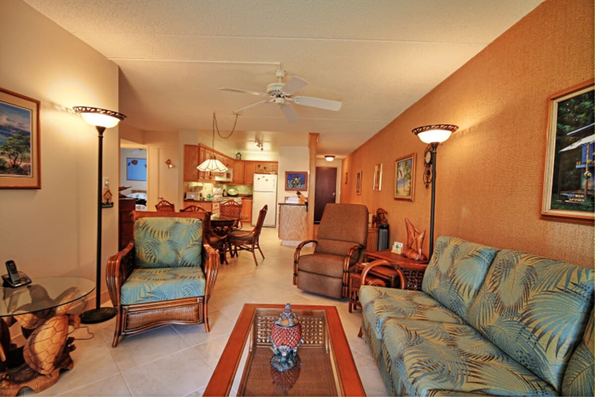 Condo in Kihei · ★4.87 · 2 bedrooms · 3 beds · 2 shared baths - Photo 5