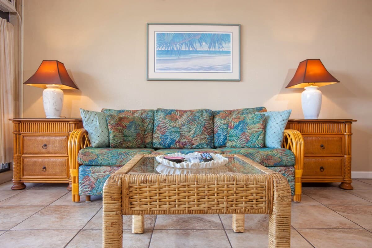 Condo in Kihei · ★4.63 · 1 bedroom · 2 beds · 1 shared bath - Photo 5