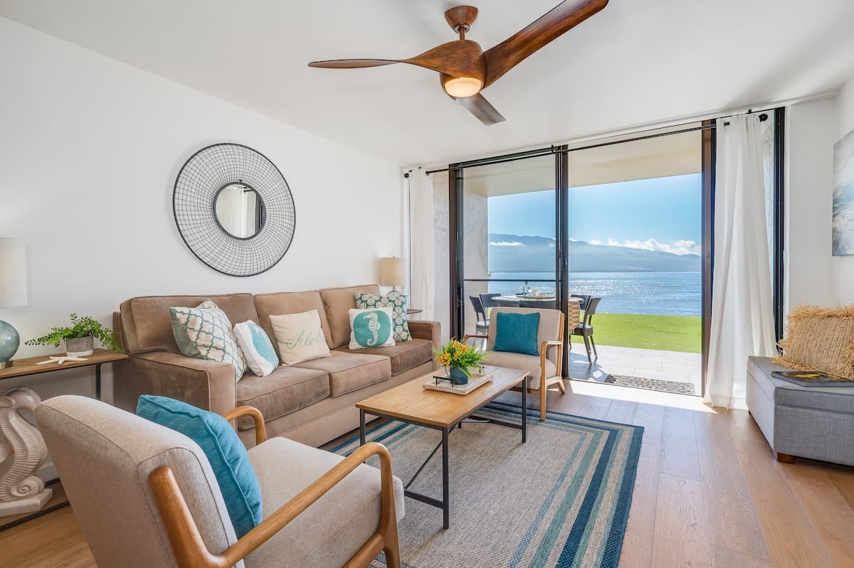 Condo in Wailuku · ★4.69 · 2 bedrooms · 3 beds · 2 baths - Photo 1