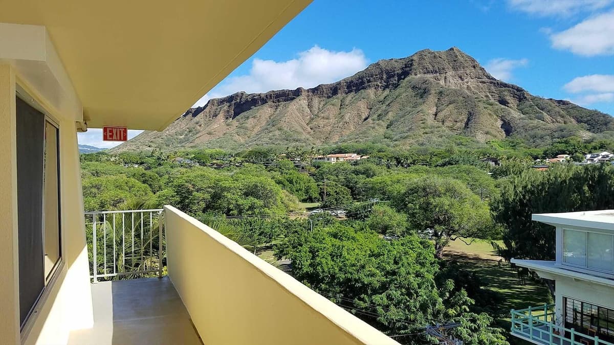 Diamond Head Beach #805 - Photo 1