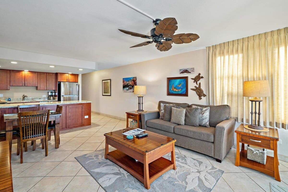 Condo in Kihei · ★4.95 · 1 bedroom · 2 beds · 2 baths - Photo 4